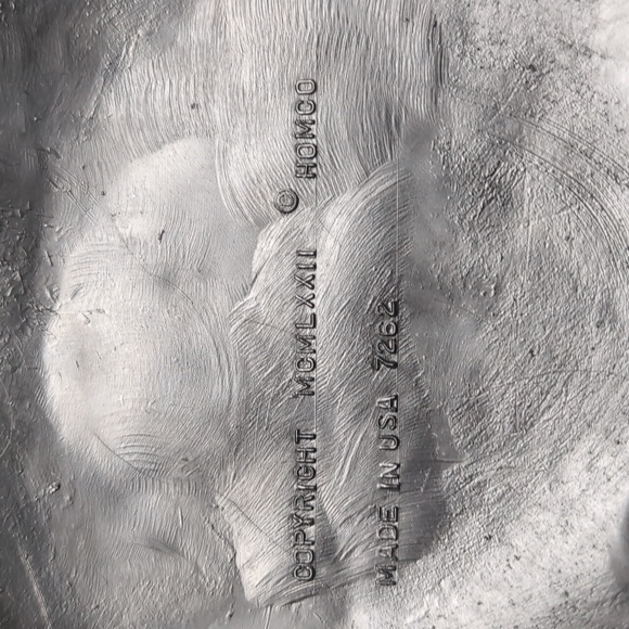 Vintage Mid Century Modern Homco Black and Gold Wall Decor Set Of 3 - Picture 5 of 6